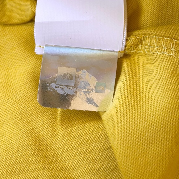 The North Face Men’s Moss Tee In Bamboo Yellow - Picture 7 of 7